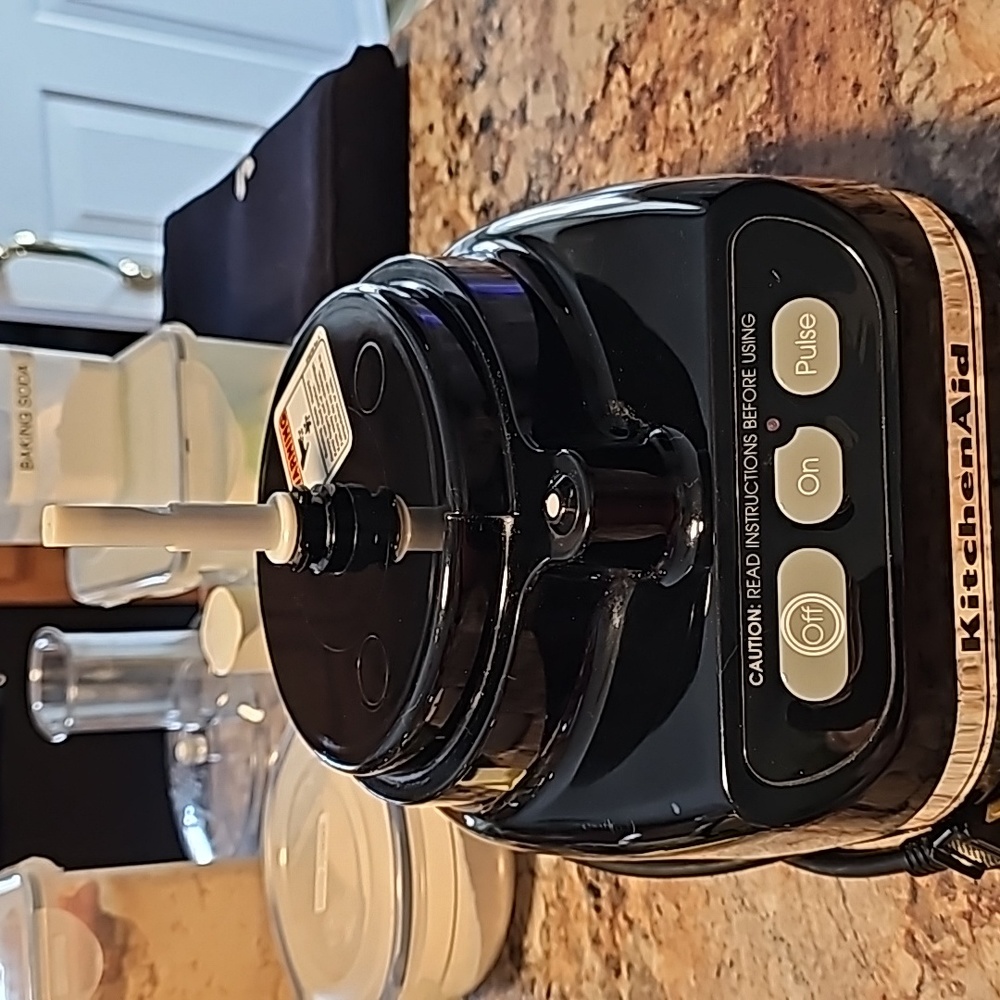 Kitchenaid Food Processor Mod#KFP6000B  base, work bowl top w/pusher, and blade.